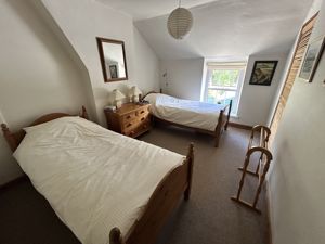 Photo 22- click for photo gallery